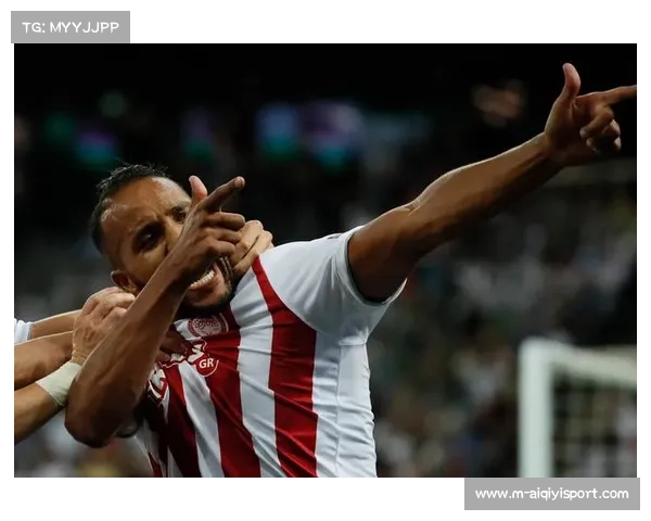 国米4-0科莫技术性击倒,恰尔汗奥卢定位球再显锋芒